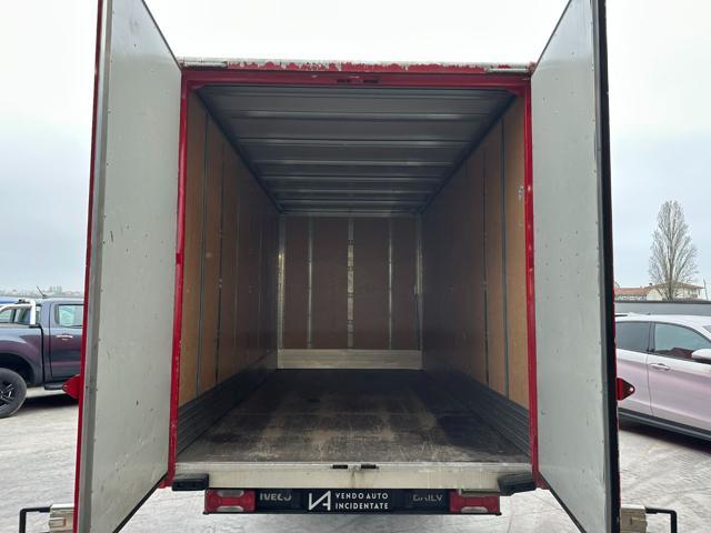 IVECO Daily 35S12 2.3 HPT PL CABINATO