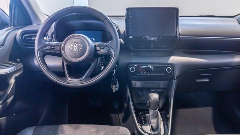 Toyota Yaris 1.5 Hybrid 5 porte Active