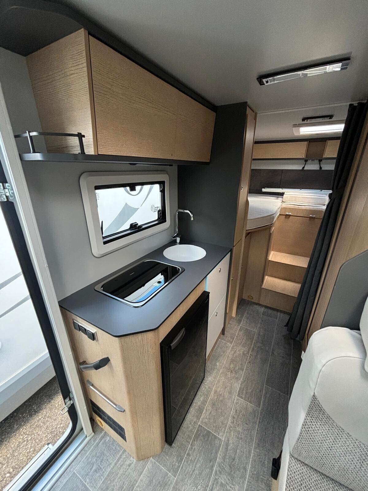 CAMPER GIOTTLINE/BARON