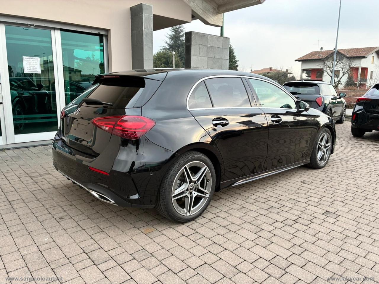 MERCEDES-BENZ A 200 d Automatic Premium Plus AMG Line