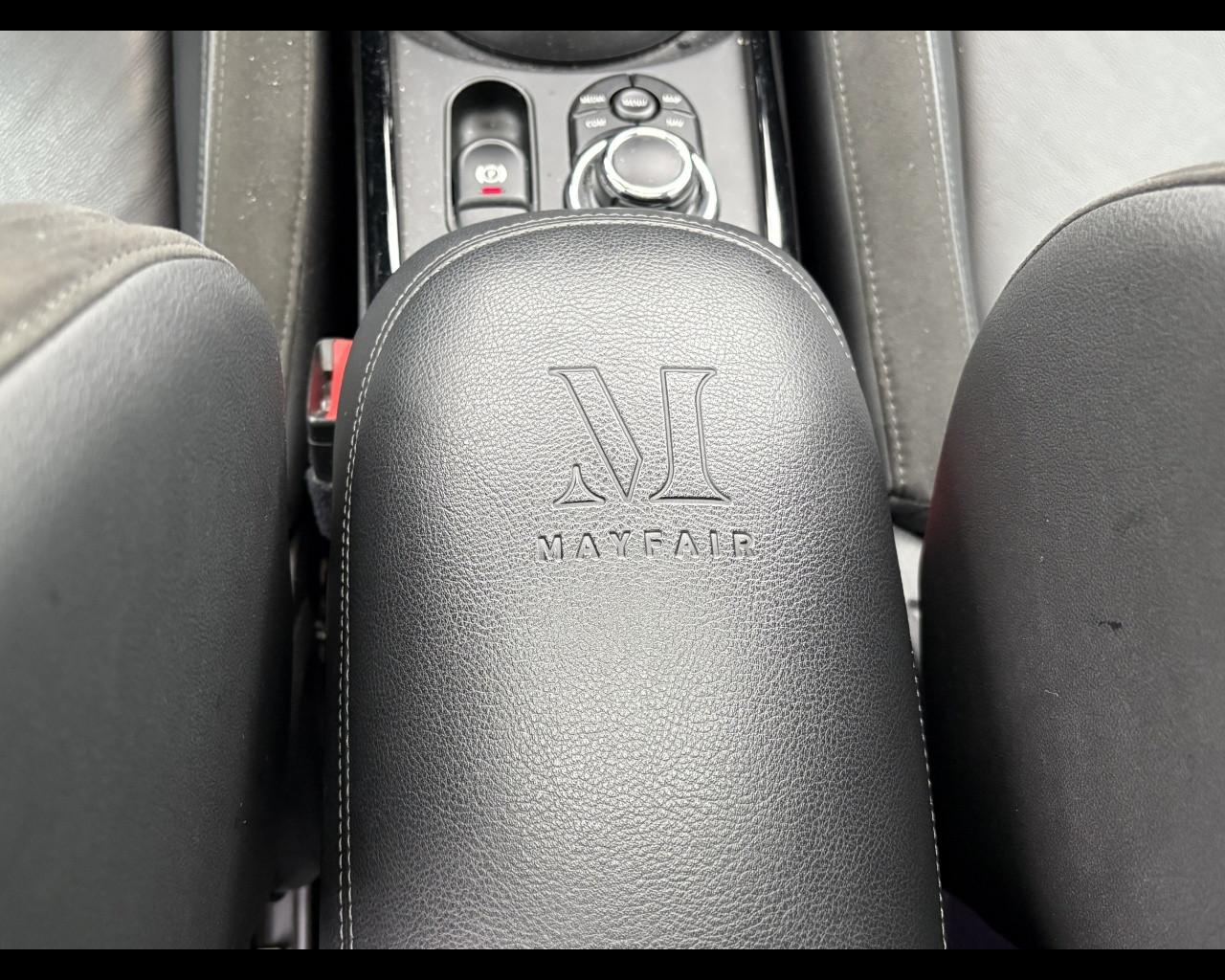 MINI Mini Clubman (F54) - Mini 1.5 Cooper Mayfair Edition Clubman