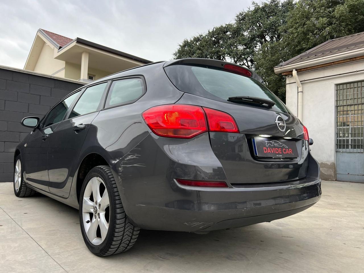 Opel Astra 1.4 100CV Sports Tourer Elective