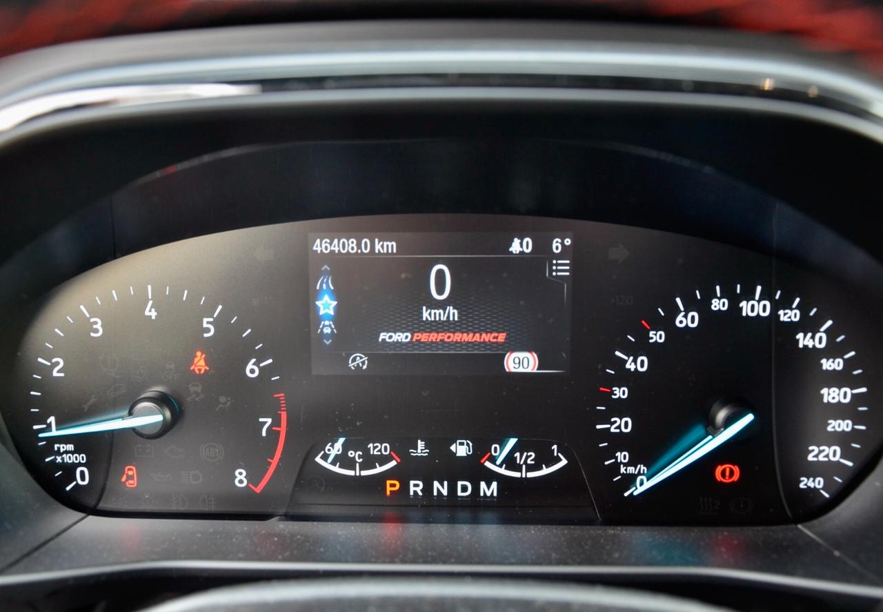 FORD FOCUS SW 1.0 SCOBOOST ST-LINE CO-PILOT 125cv AUTO, SERVICE CERTIFICATI, UFF ITALIANA, EURO 6D, FARI FULL LED, RETROCAMERA, NAVI, PERMUTE