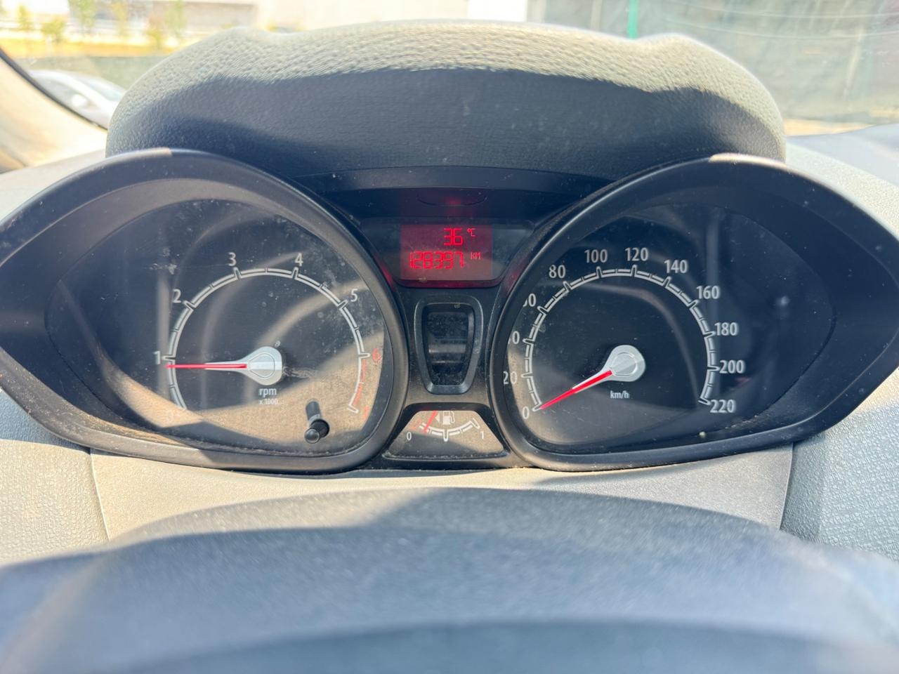 Ford Fiesta 1.4 3 porte Bz.- GPL Titanium