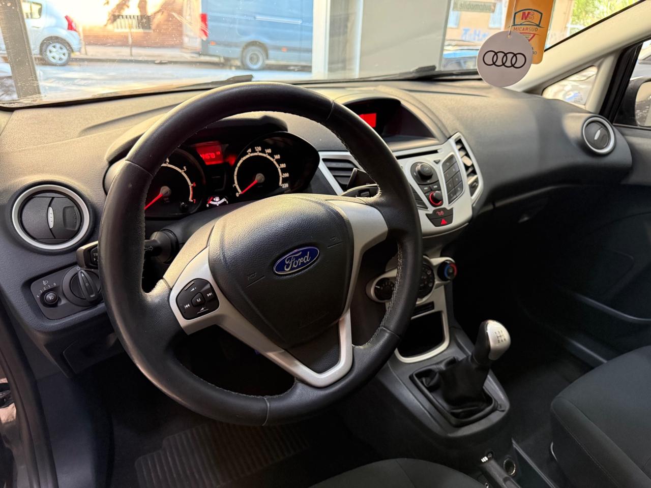 Ford Fiesta 1.2 82 CV (GPL) 5 porte Titanium 2012