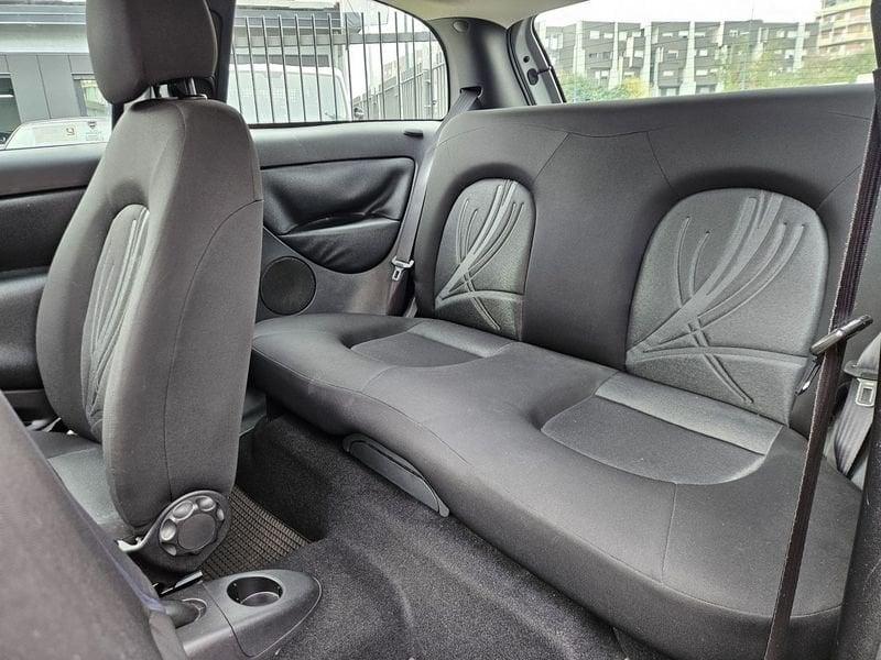Lancia Ypsilon Ypsilon 1.2 8v Unyca