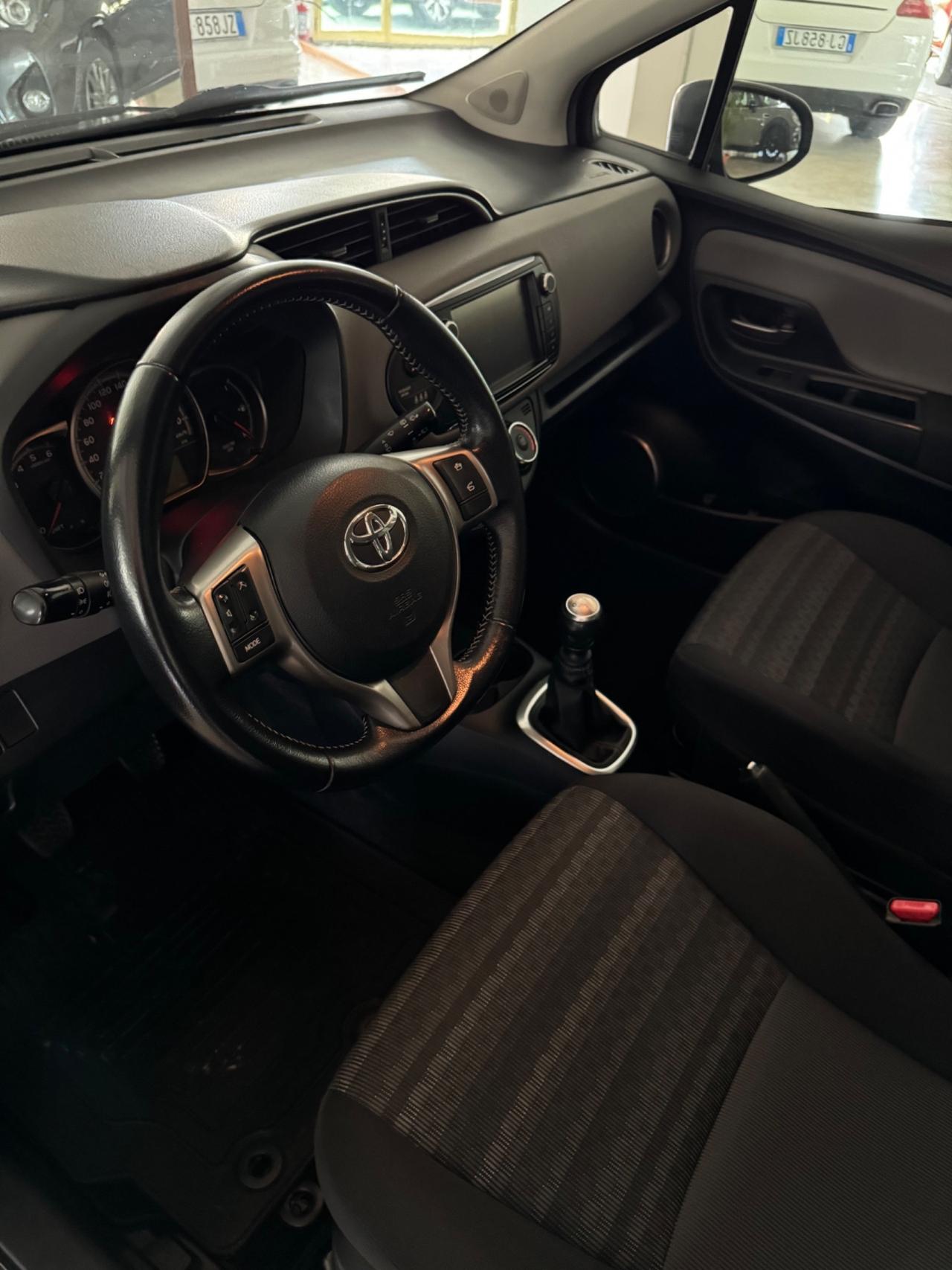 Toyota Yaris 1.4 D-4D 5 porte Lounge