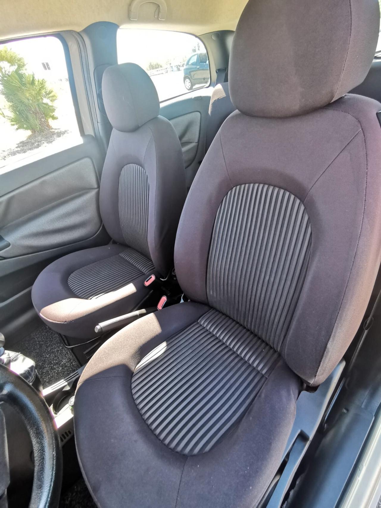 Lancia Ypsilon 1.2 Argento solo km.126000