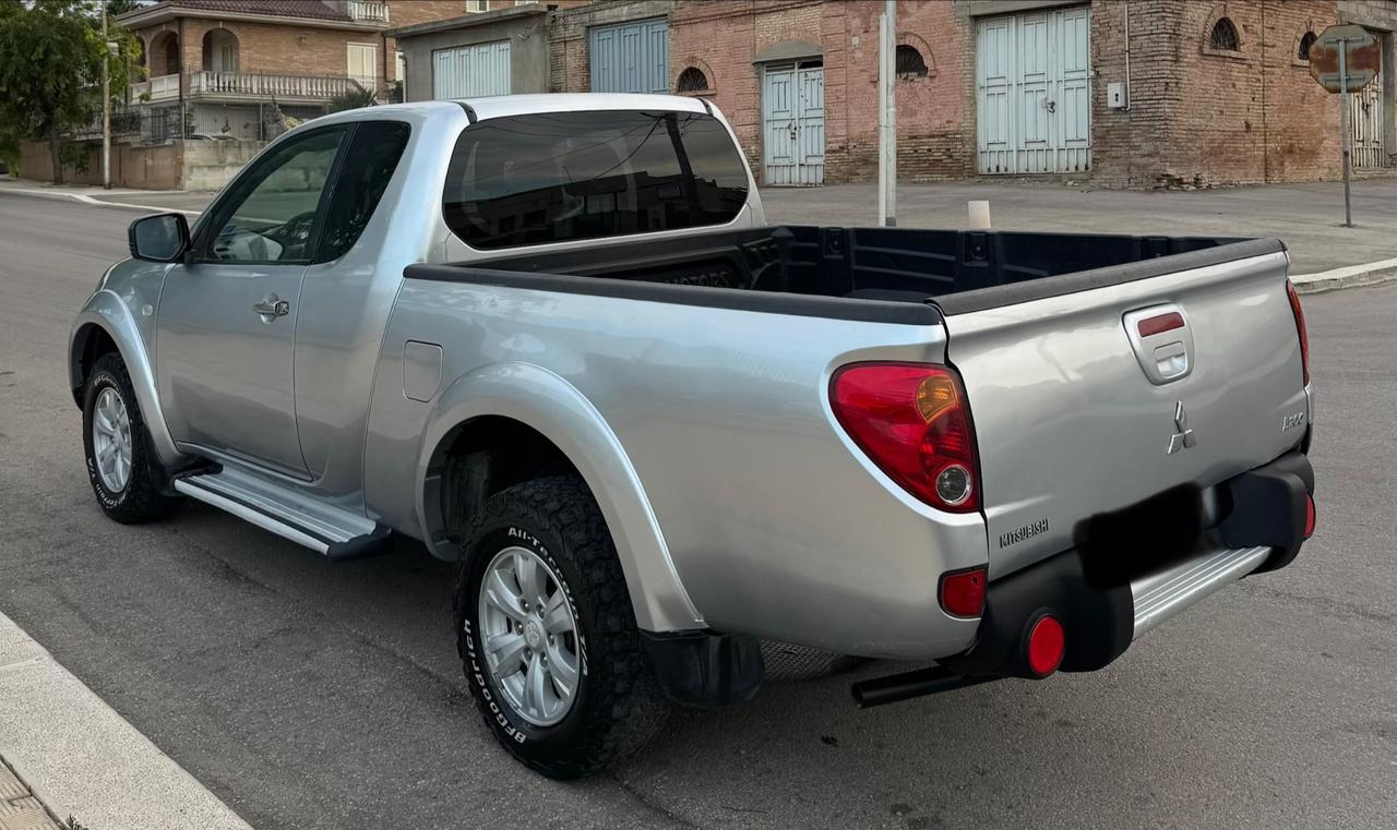 Mitsubishi L200 2.5 DI-D/136CV Double Cab Intense