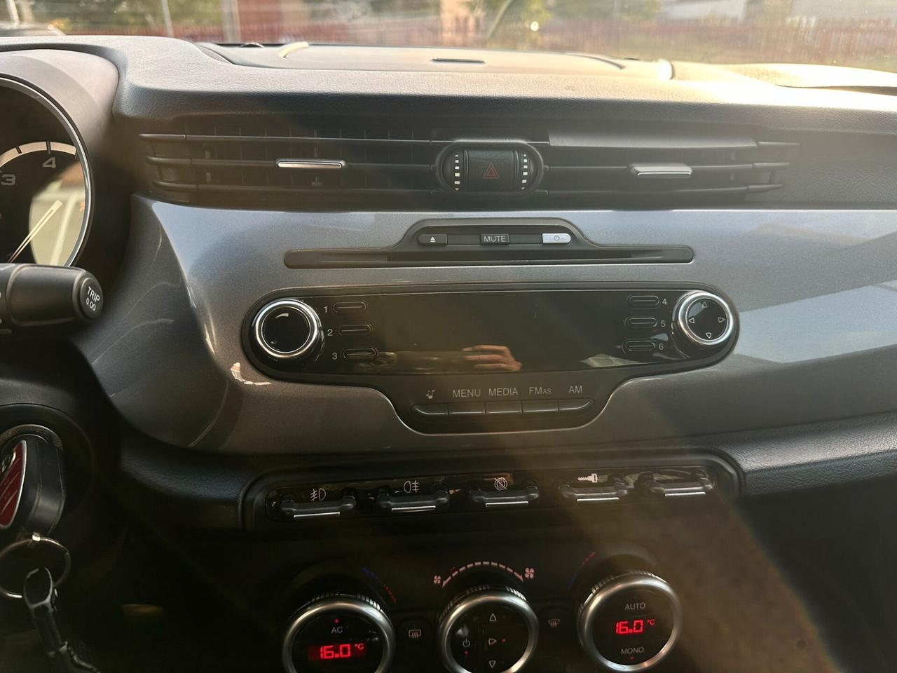 Alfa Romeo Giulietta 2.0 JTDm-2 140 CV Distinctive