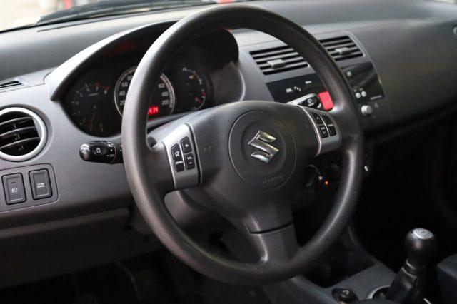 SUZUKI Swift 1.3i 5 Porte Ideale per NEOPATENTATI