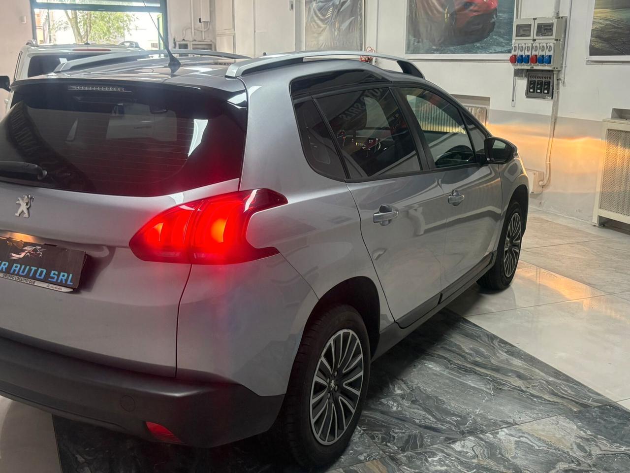 Peugeot 2008 PureTech 82 S&S Allure
