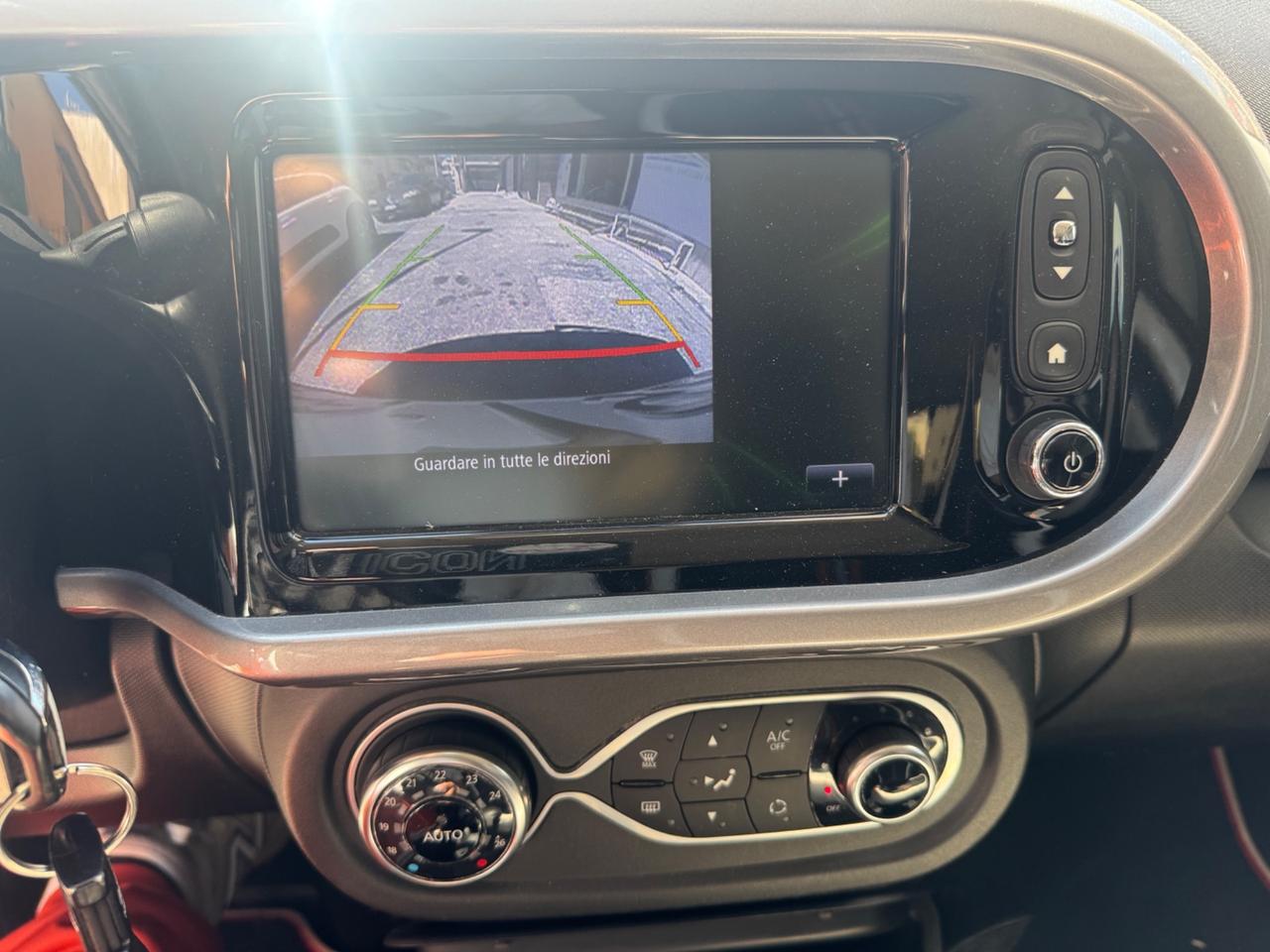 Renault Twingo TCe 110 CV EDC GT