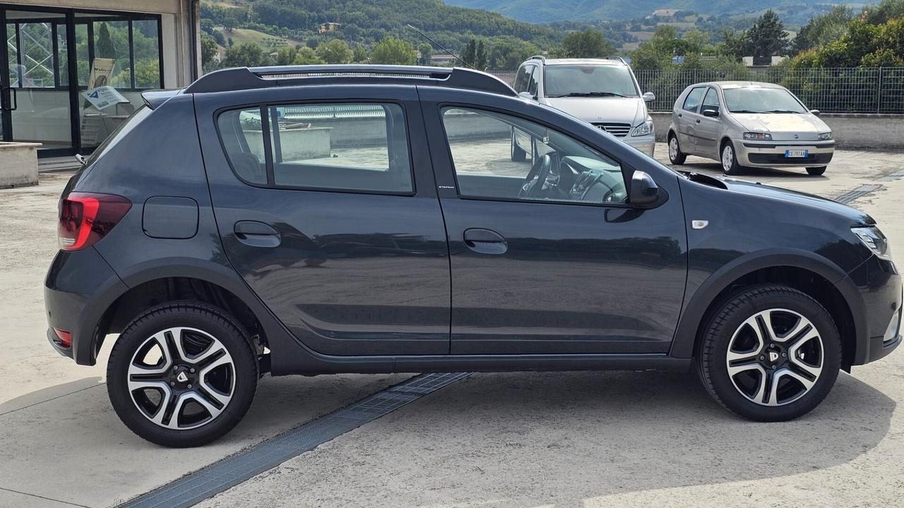 Dacia Sandero 0.9 TCe 12V 90CV Start&Stop Serie Speciale Wow