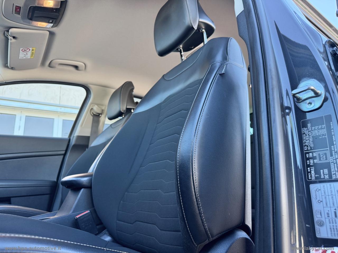 KIA Sportage 1.6 CRDi MHEV Style NAVI LED PELLE RETROCAMERA CARPLAY
