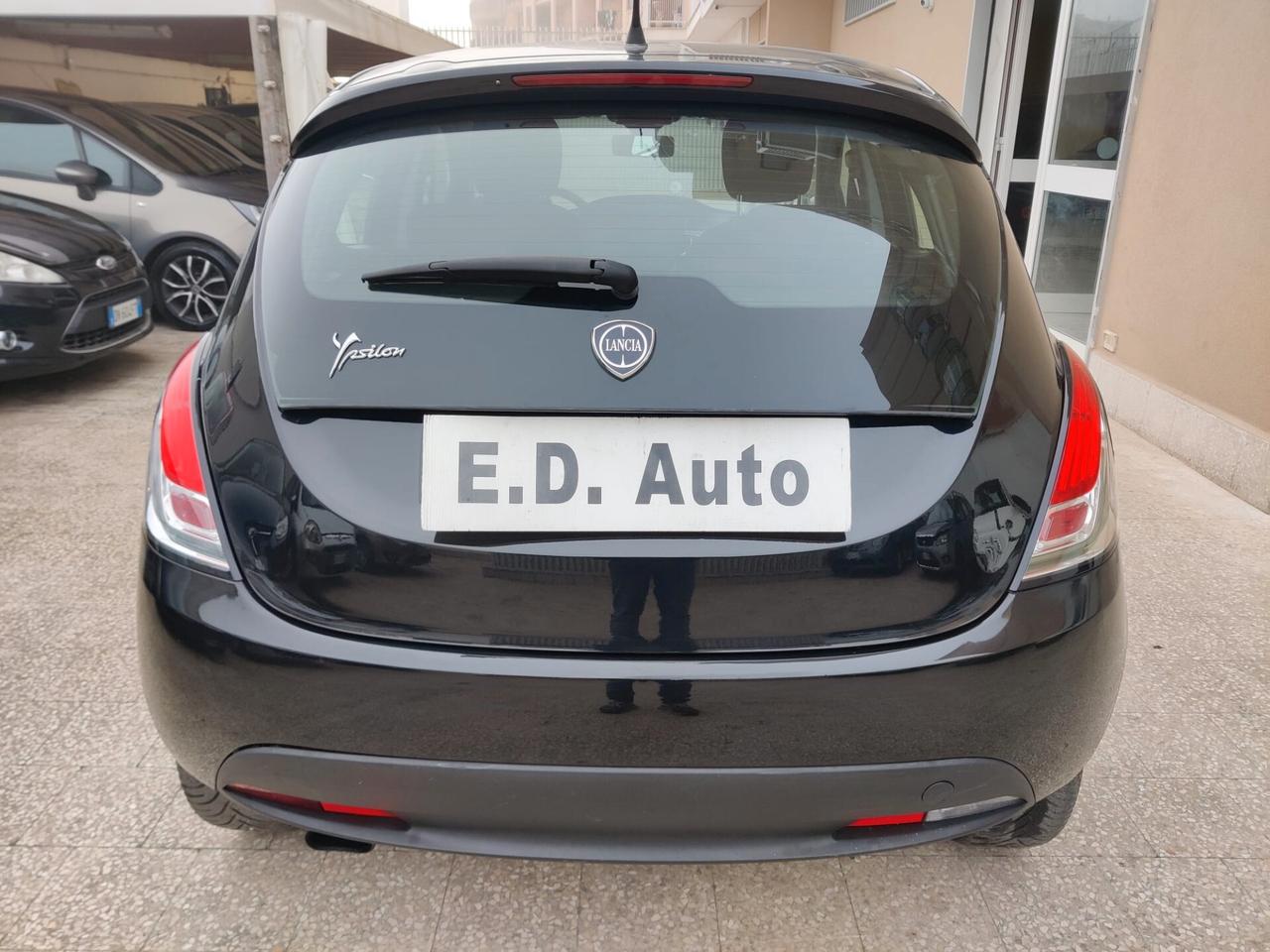 Lancia Ypsilon 1.3 MJT