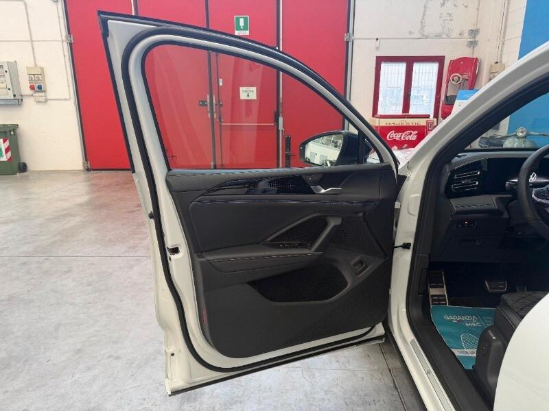 VOLKSWAGEN Tiguan 3ª serie Tiguan 2.0 TDI 150 ...