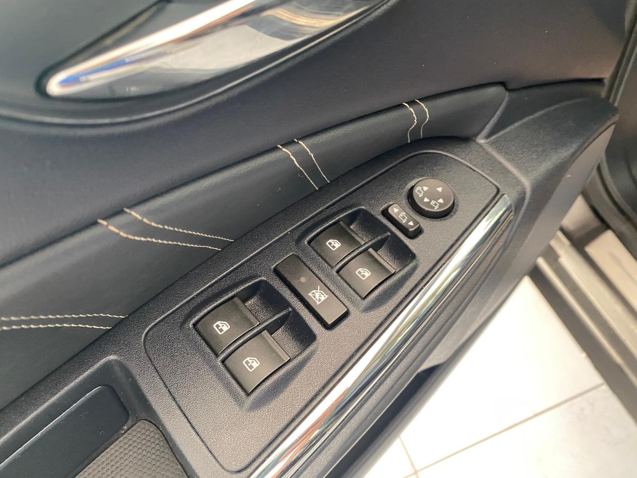 Lancia Delta 1.6 MJT DPF Silver