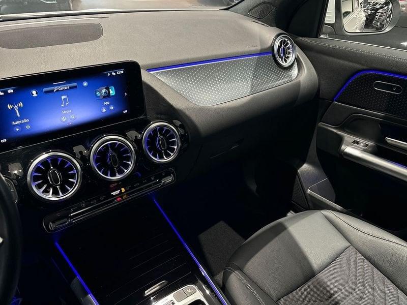 Mercedes-Benz EQA 300 Progressive Advanced 4matic