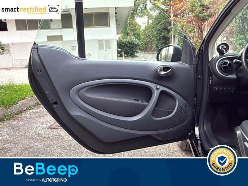 smart fortwo EQ PASSION 4,6KW
