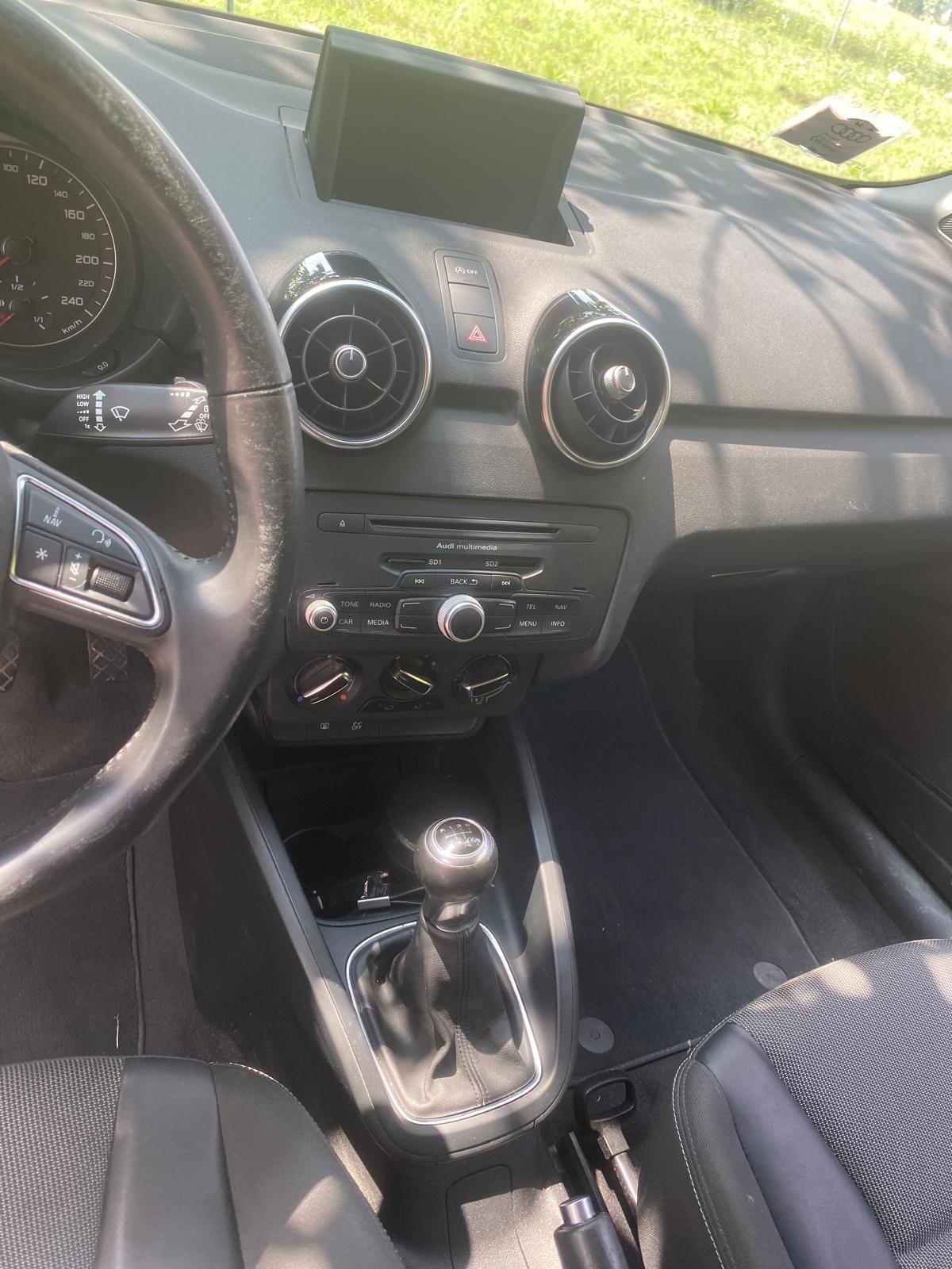 Audi A1 1.6 TDI 105 CV Ambition
