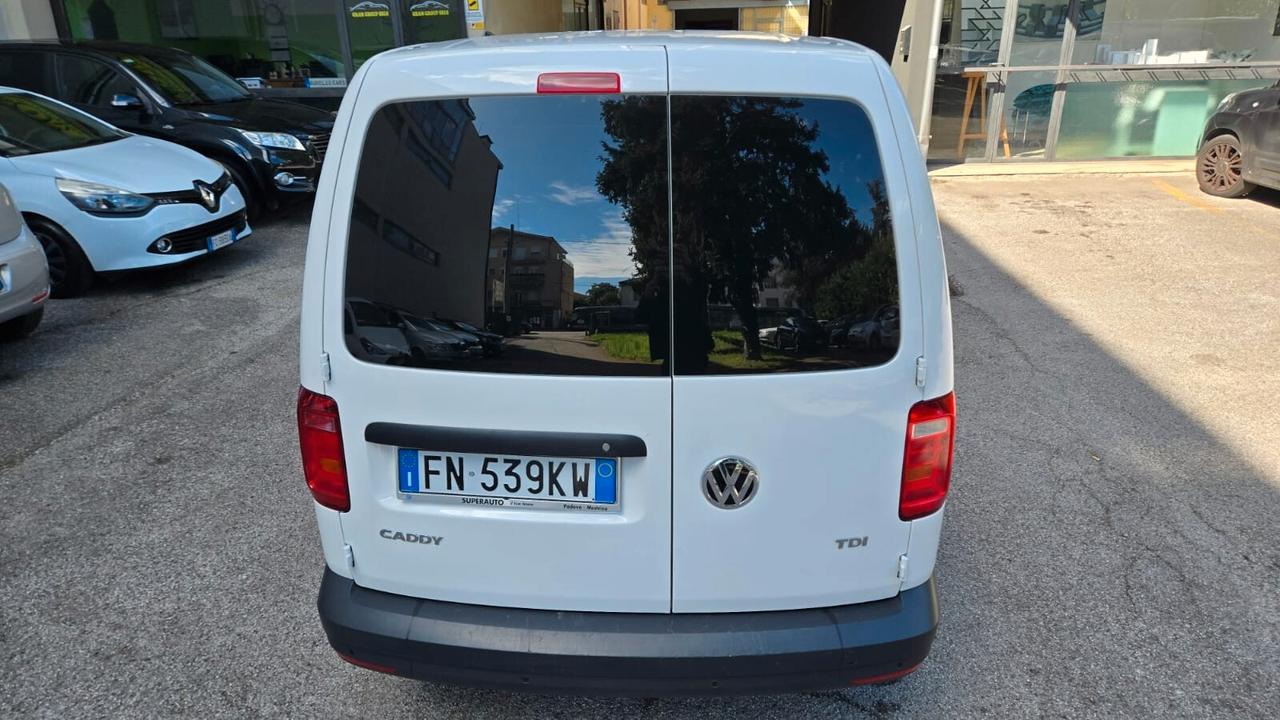 Volkswagen Caddy 2.0 TDI 102 CV Highline 2Posti