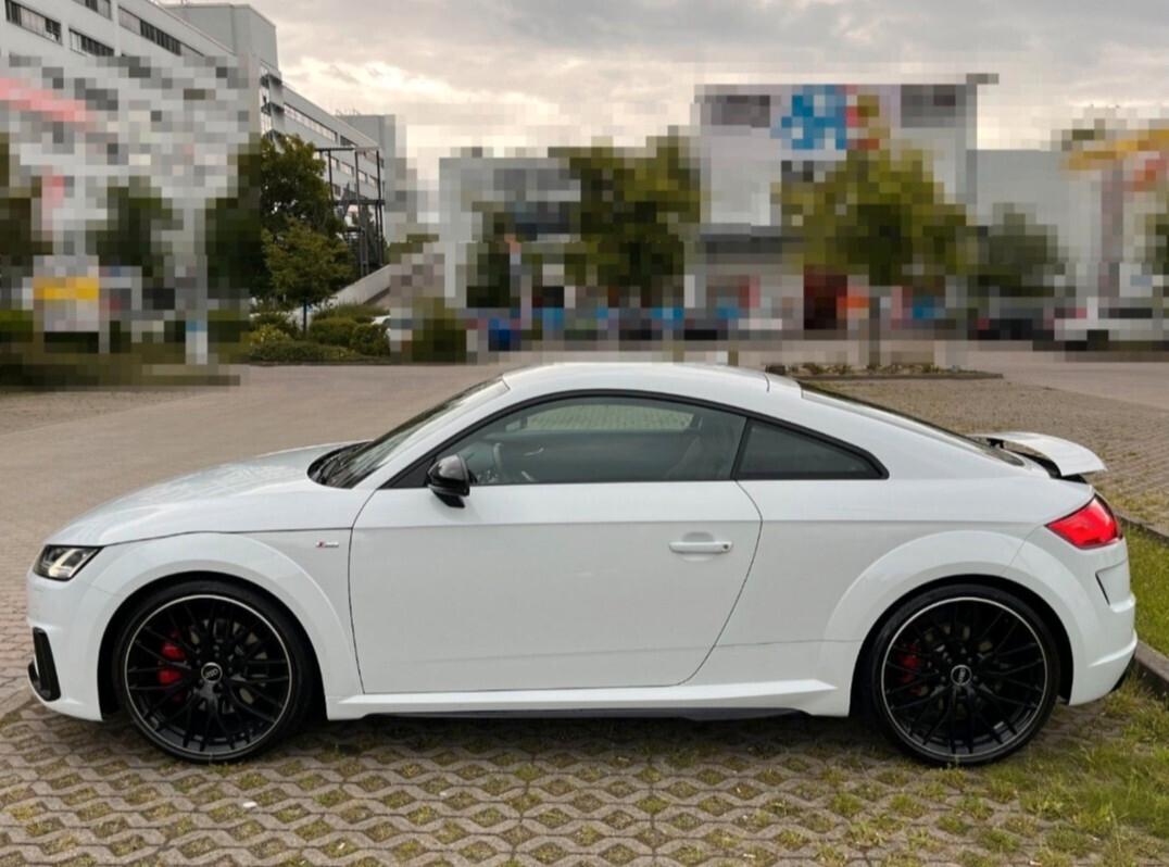 Audi TT Coupé 45 TFSI S Line