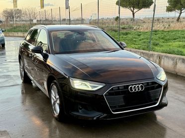 Audi A4 Avant 30 TDI/136 CV S tronic S line edition