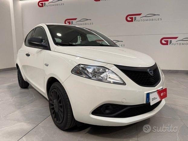 Lancia Ypsilon 1.2 69 CV S&S Elefantino Blu
