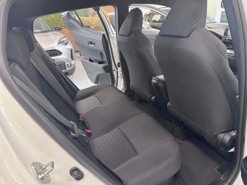 Toyota C-HR 1.8H (122CV) E-CVT Active