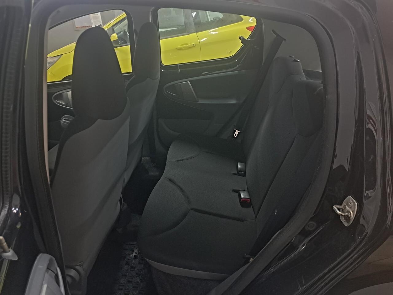 Toyota Aygo 1.0 12V VVT-i 5 porte unico prop 2007