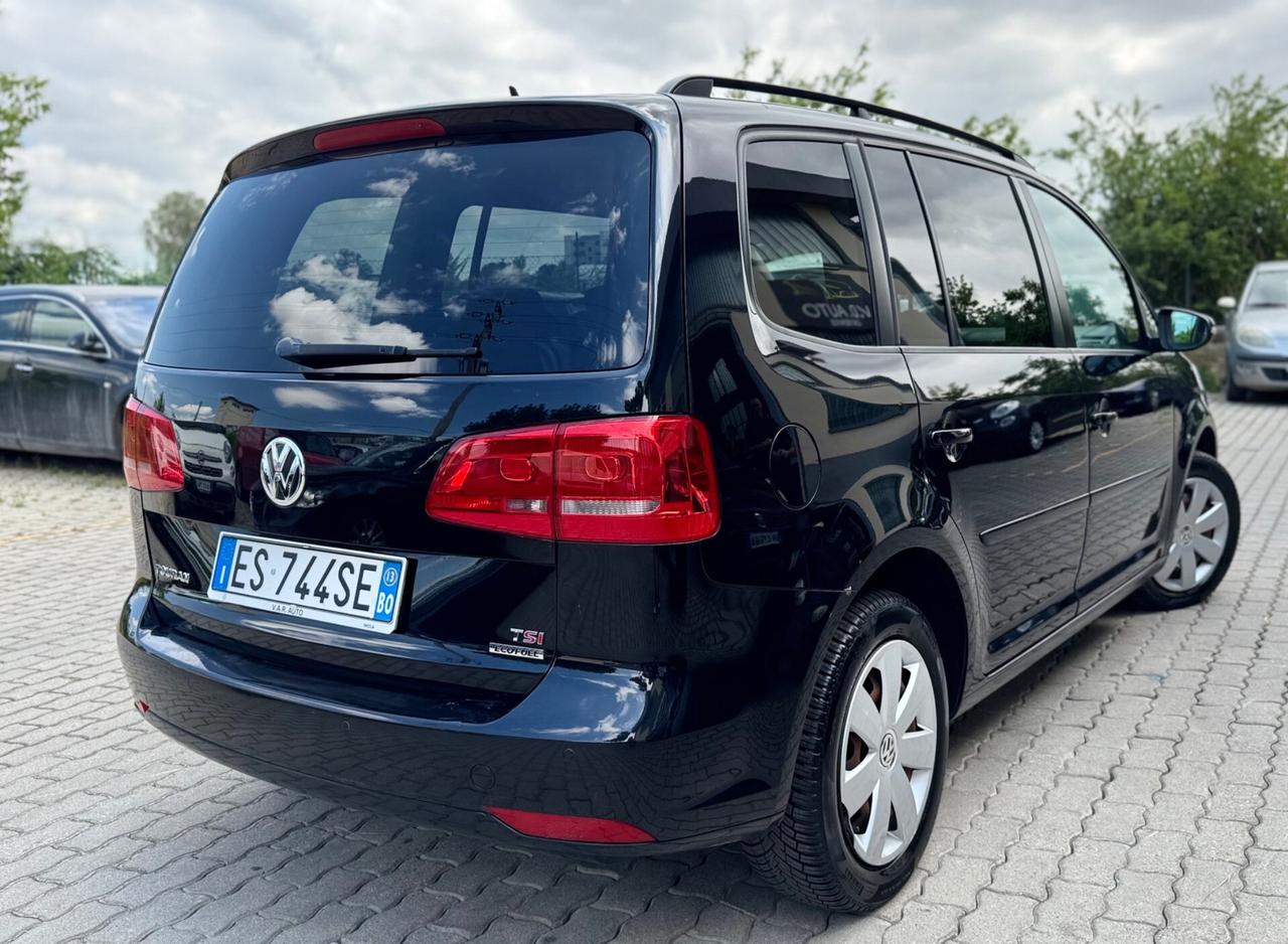 Volkswagen Touran 1.4 TSI Highline EcoFuel