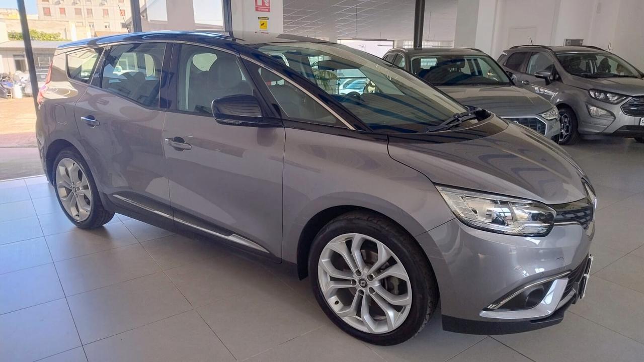 Renault Grand Scenic Blue dCi 120 CV Sport Edition2