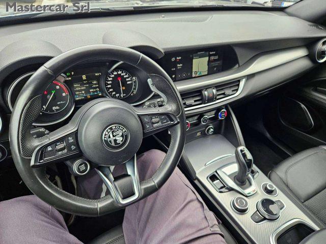 ALFA ROMEO Stelvio 2.2 TD 190 CV Sprint AT8 Q4 - GH945YR