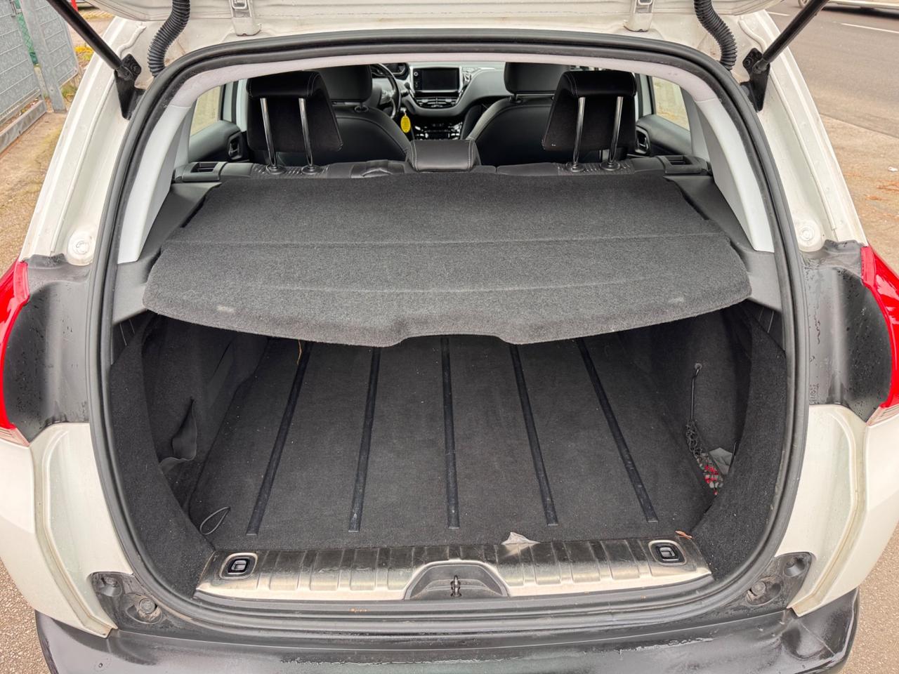 Peugeot 2008 1.6 HDI S&S URBAN CROSS garanzia 12 mesi