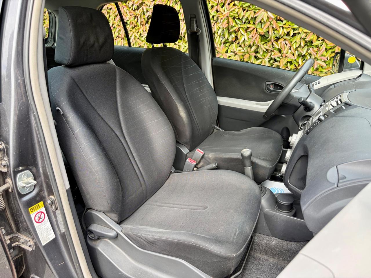 Toyota Yaris 1.0 5 porte