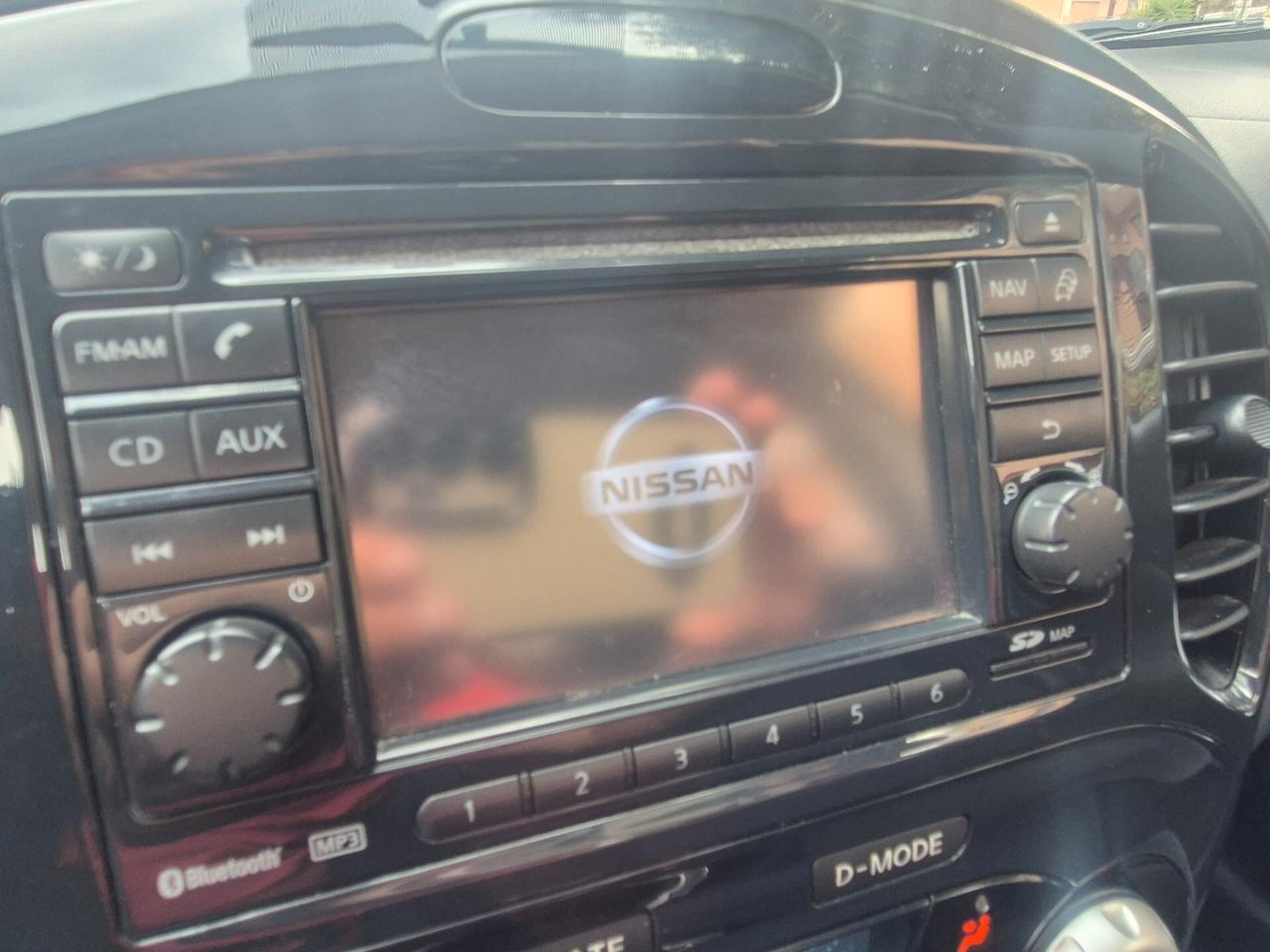 Nissan Juke 1.6 GPL 117cv anno 2014 navigatore retrocamera