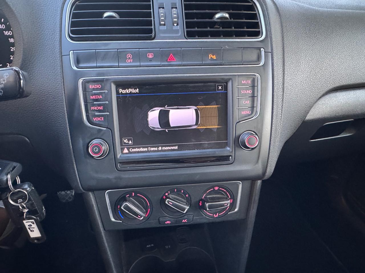 VW Polo 1.4 TDI 5 porte neopaten garanzia 12 mesi
