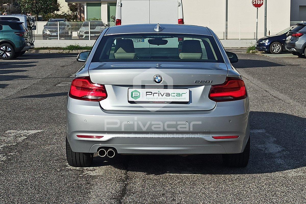 BMW 220i Coupé Sport aut.