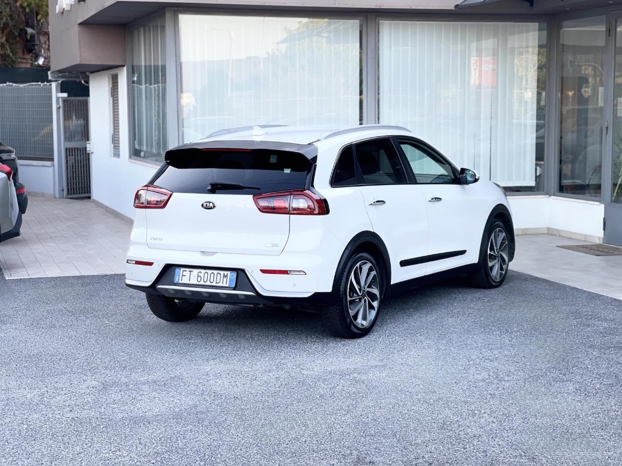 Kia Niro 1.6 HEV 105CV E6 Neo - 2018