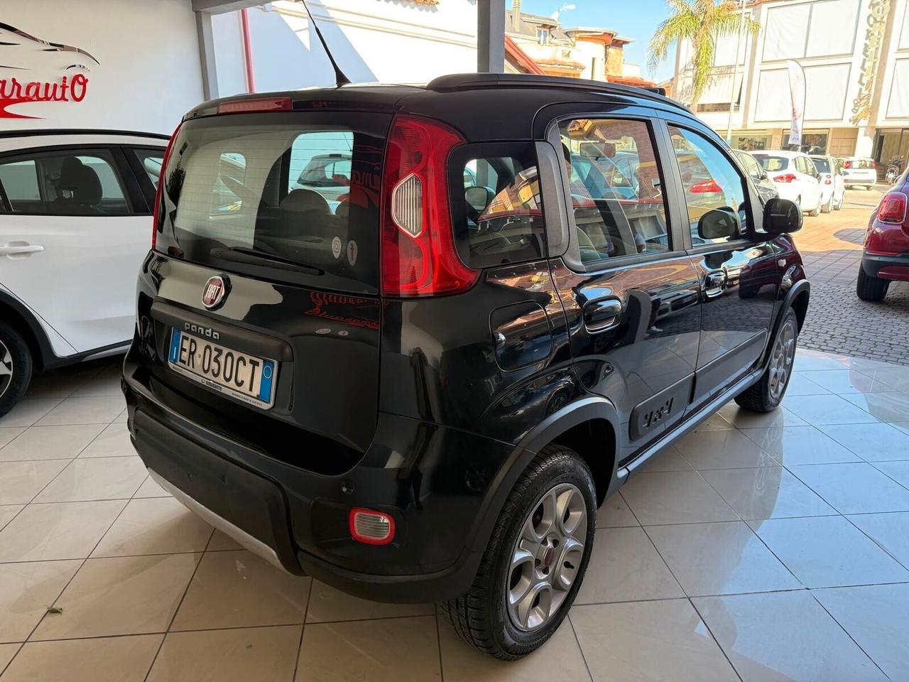 FIAT PANDA 1.3 DIESEL 4X4 DEL NORD ITA 2013