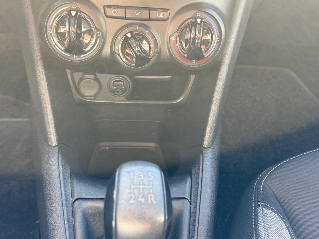 Peugeot 208 TAGLIANDI CERTIFICATI 1.4 HDi 68 CV 5 porte Active