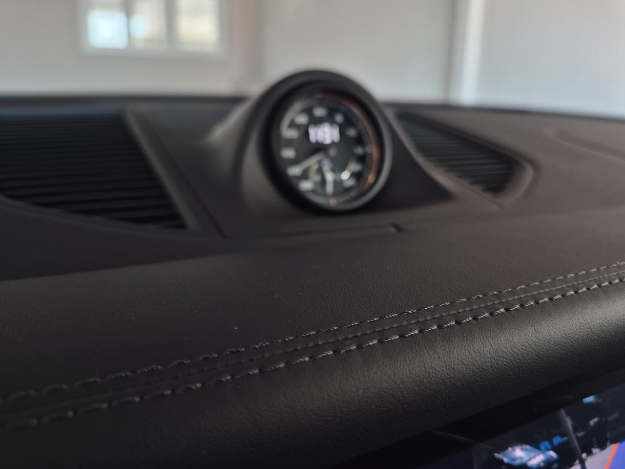 Porsche Macan 2.0 T SCARICHI SPORTIVI SOSPENSIONI PNEUMATICHE