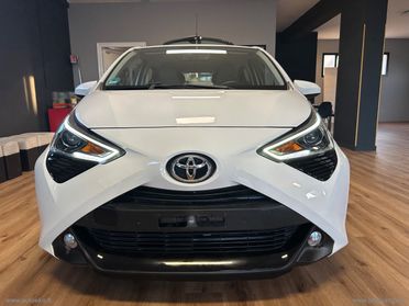 TOYOTA Aygo Connect 1.0 VVT-i 72 CV 5p.Team Deutschland