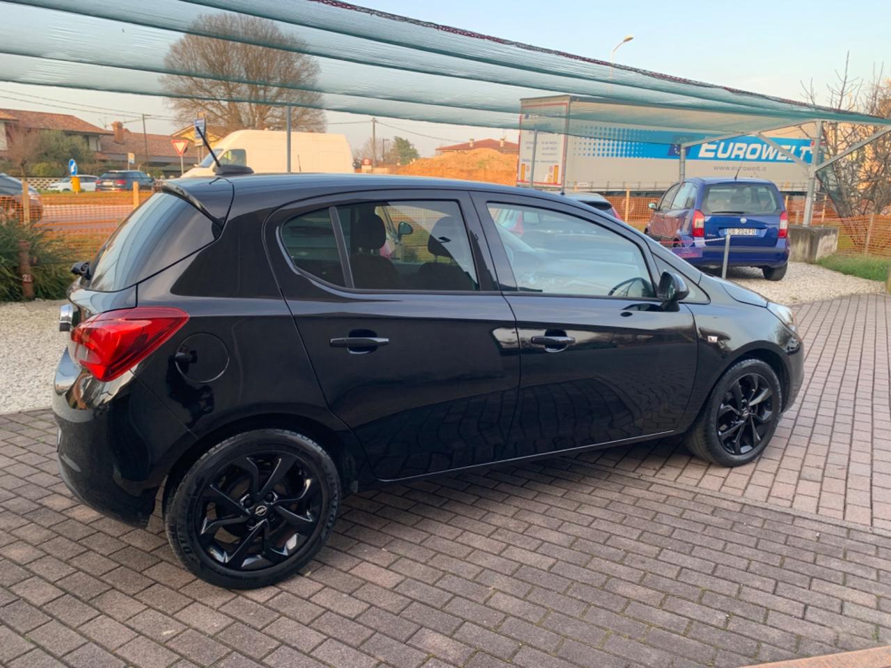 Opel Corsa 1.3 CDTI ecoFLEX 95CV Start&Stop Coupé b-Color