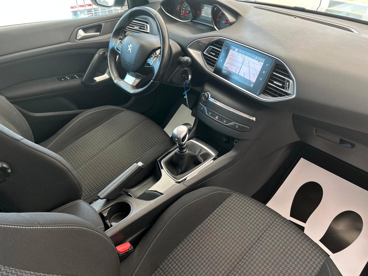 Peugeot 308 BlueHDi 120 S&S SW Business