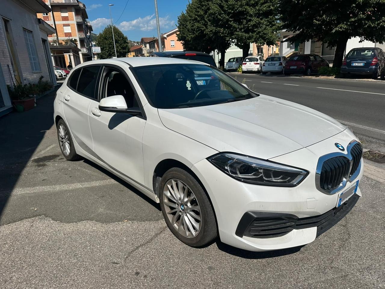 Bmw 120 120d xDrive 5p. Business Advantage