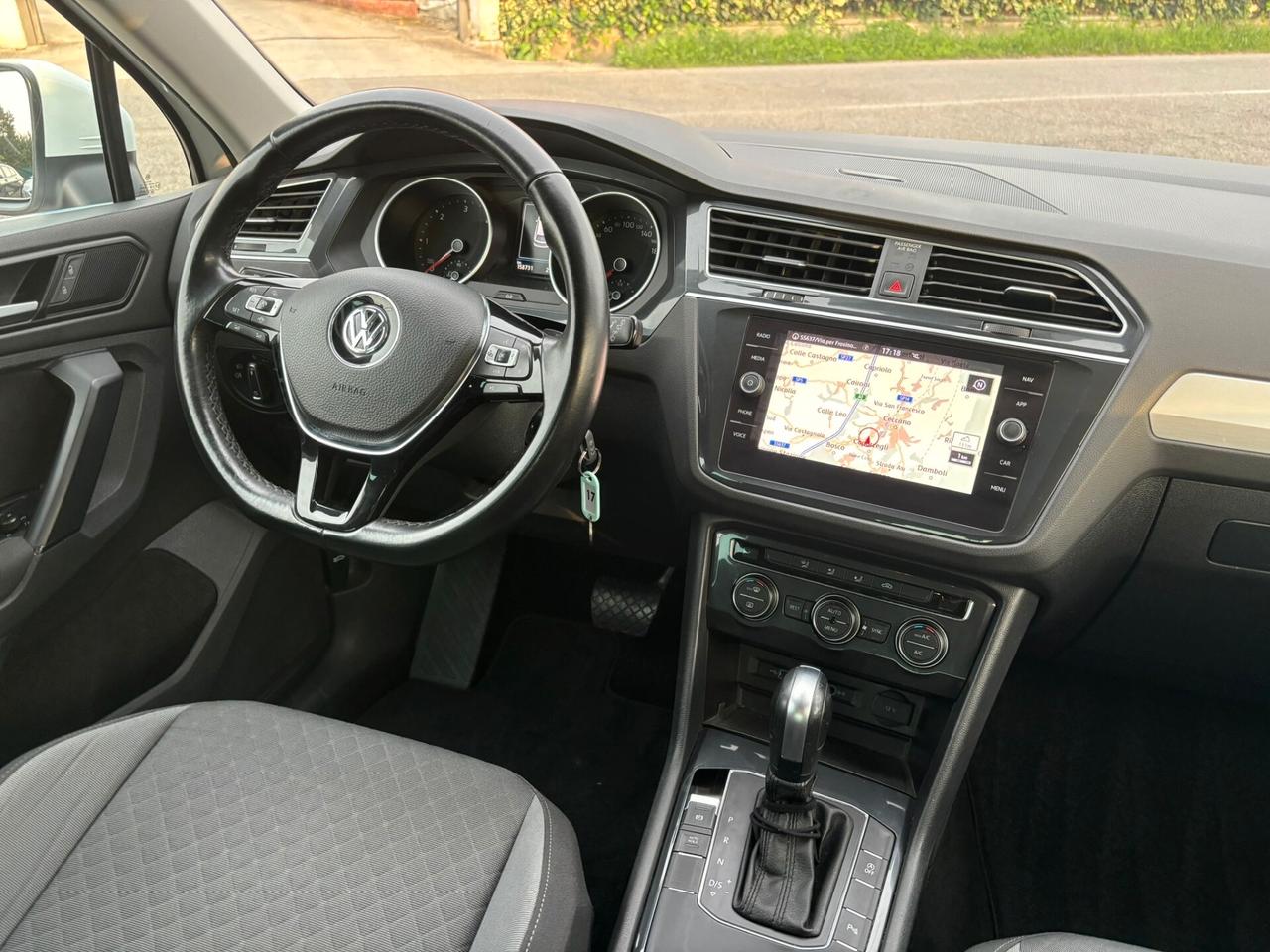 Volkswagen Tiguan 2.0 TDI SCR DSG Sport BlueMotion