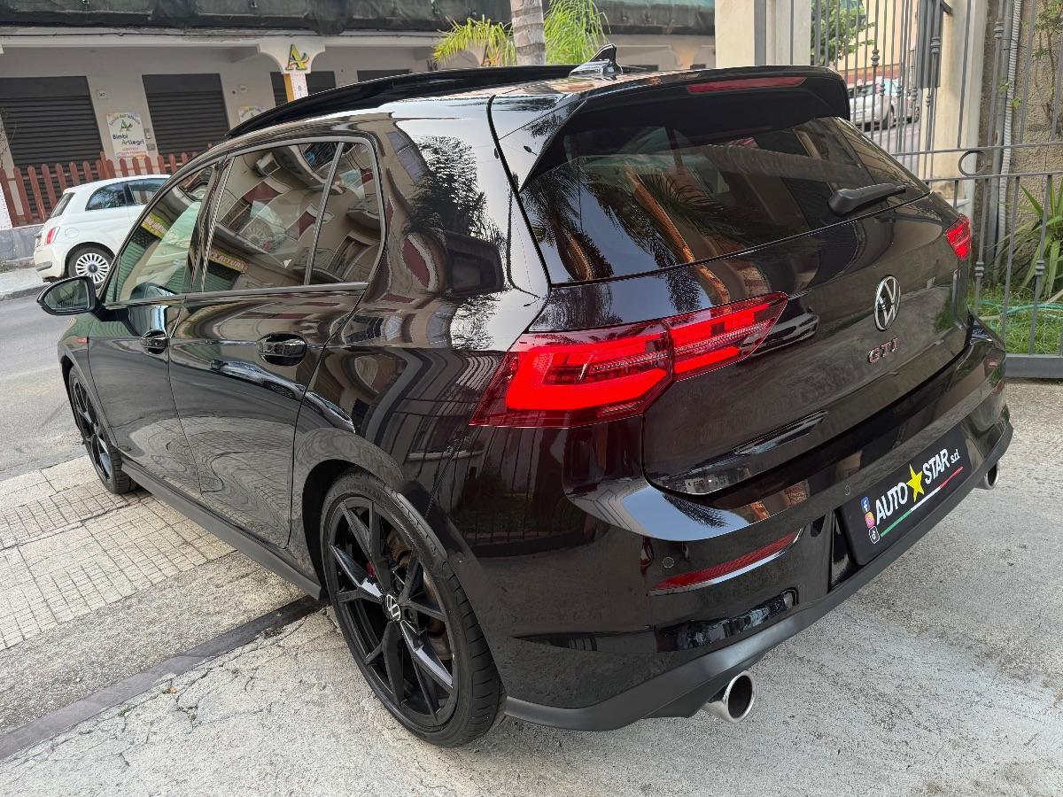 Volkswagen Golf 8 GTI 2.0 TSI 245 CV