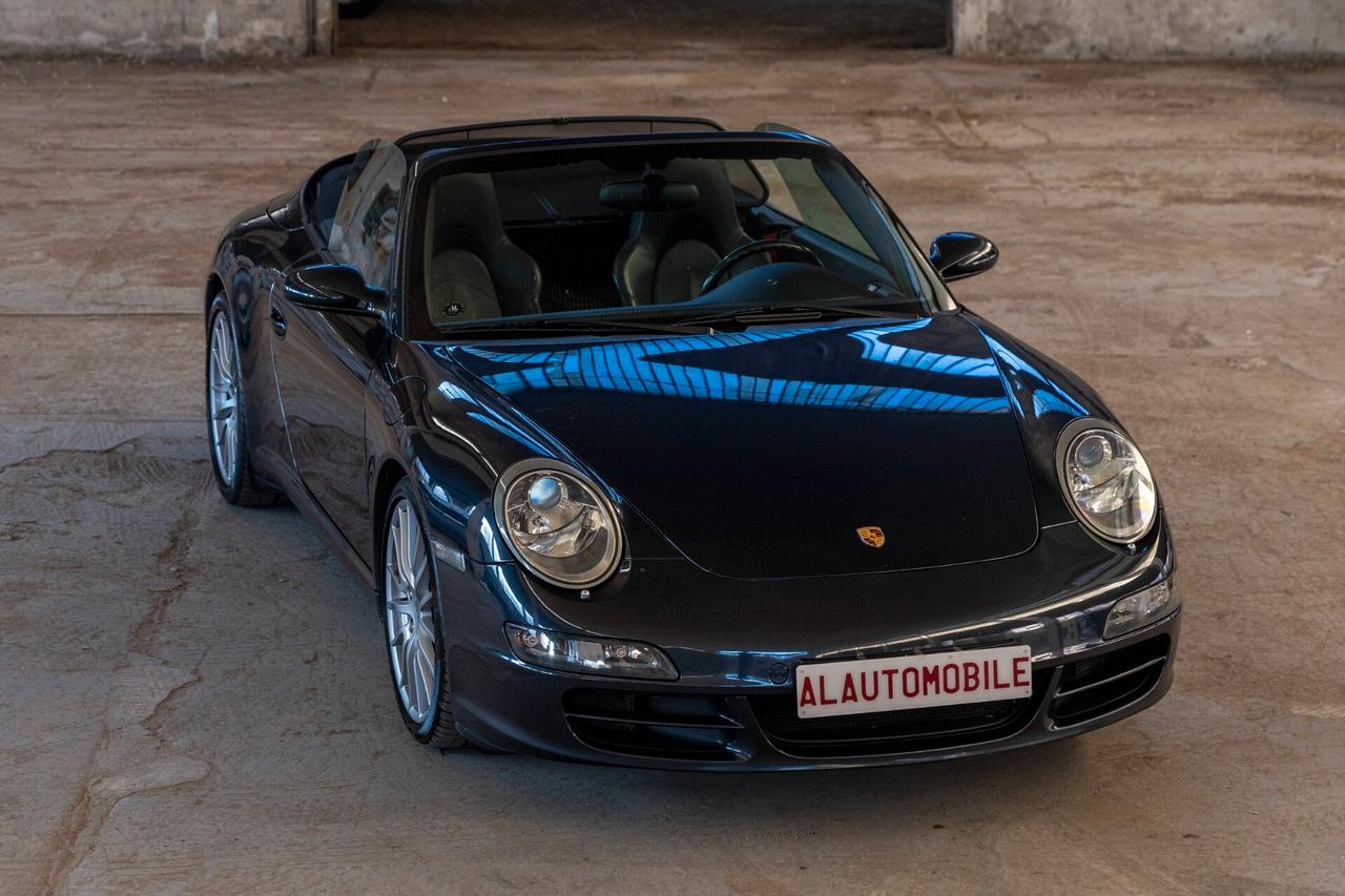 Porsche 911 Carrera S Cabriolet